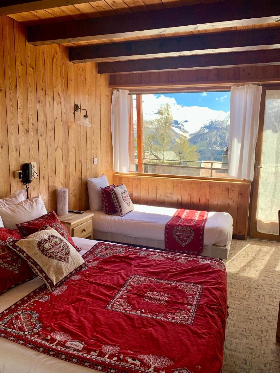 Hotels Les Catrems & Le Montagnou Orcieres Bagian luar foto